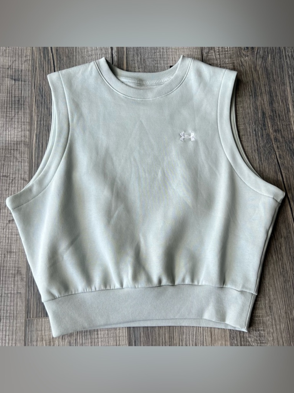 Under Armour Women's Cropped Muscle Tee - Light Sage